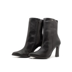 Ženska gležnjača 10062101 Ženska gležnjača 10062101