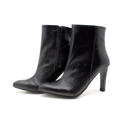 Ženska gležnjača 13100301 Ženska gležnjača 13100301