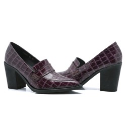 Ženska cipela 17300104