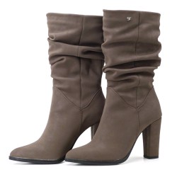 Ženska čizma 17882111