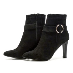 Ženska gležnjača 19972003