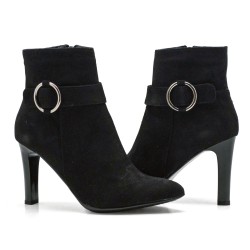 Ženska gležnjača 19972003 Ženska gležnjača 19972003