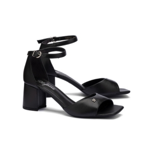 prolece-leto-zenska-kolekcija-sandale